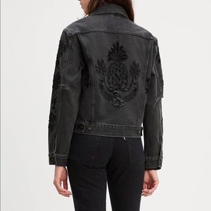 LEVI’S | The Levi's® Made & Crafted® Boyfriend Trucker Jacket